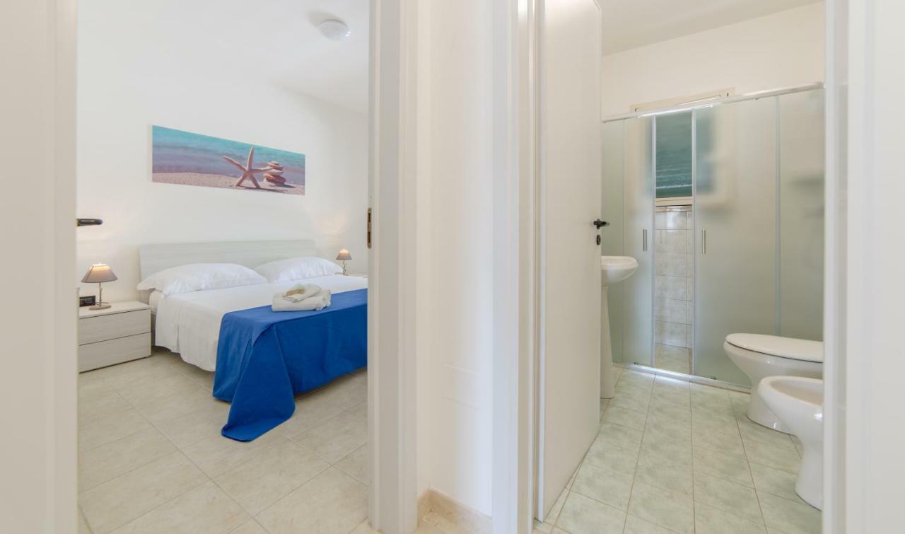 Spiaggia Bianca Apartments Torre Vado Extérieur photo